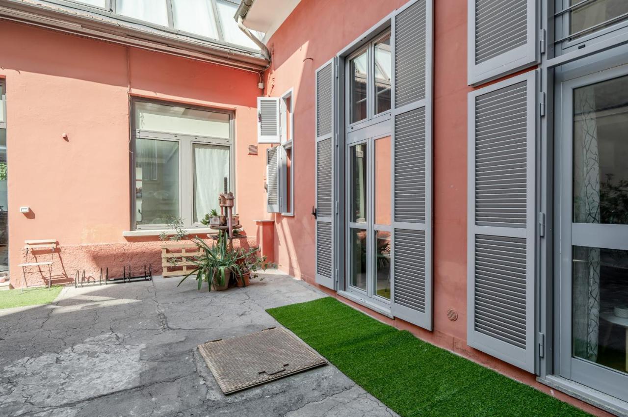 Amazing Milan Loft - 350 M Far From Dateo Station Luaran gambar
