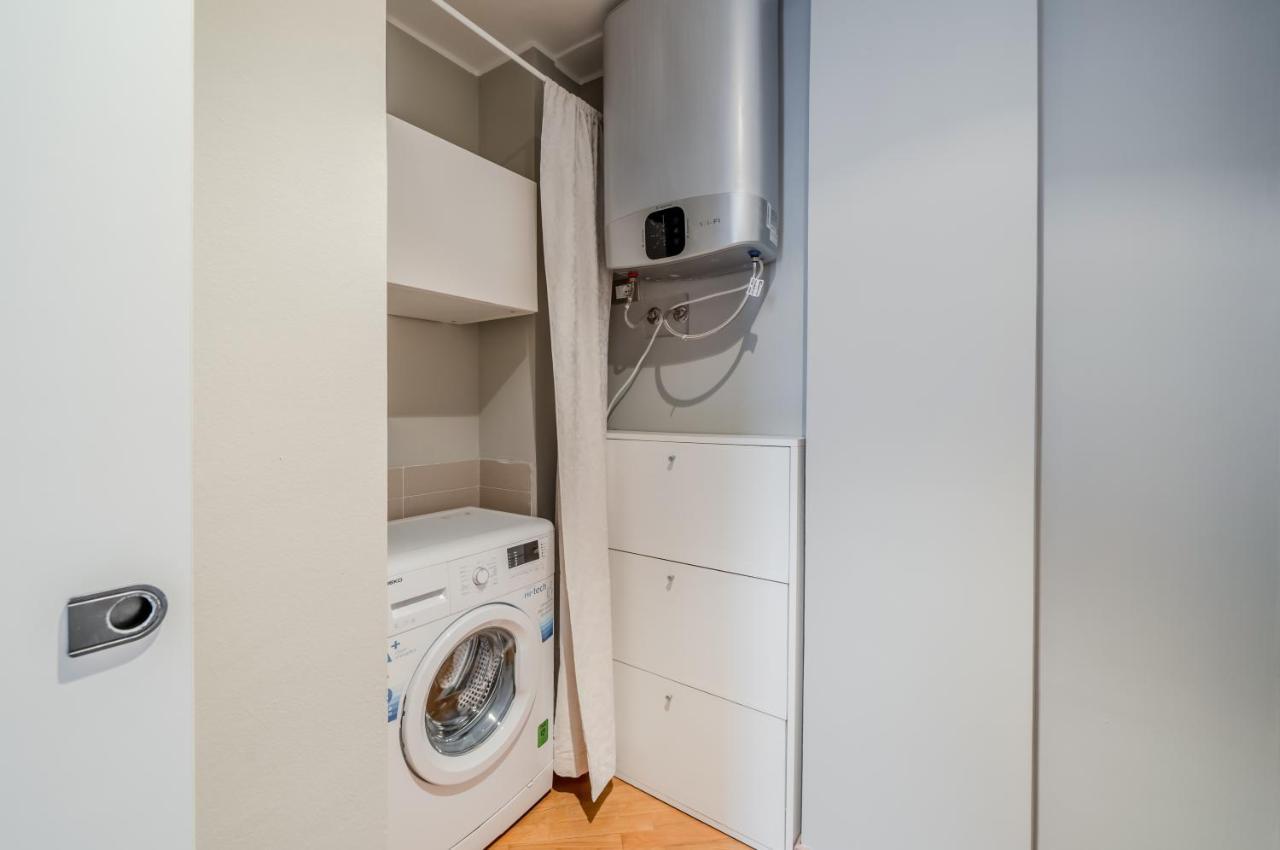 Amazing Milan Loft - 350 M Far From Dateo Station Luaran gambar