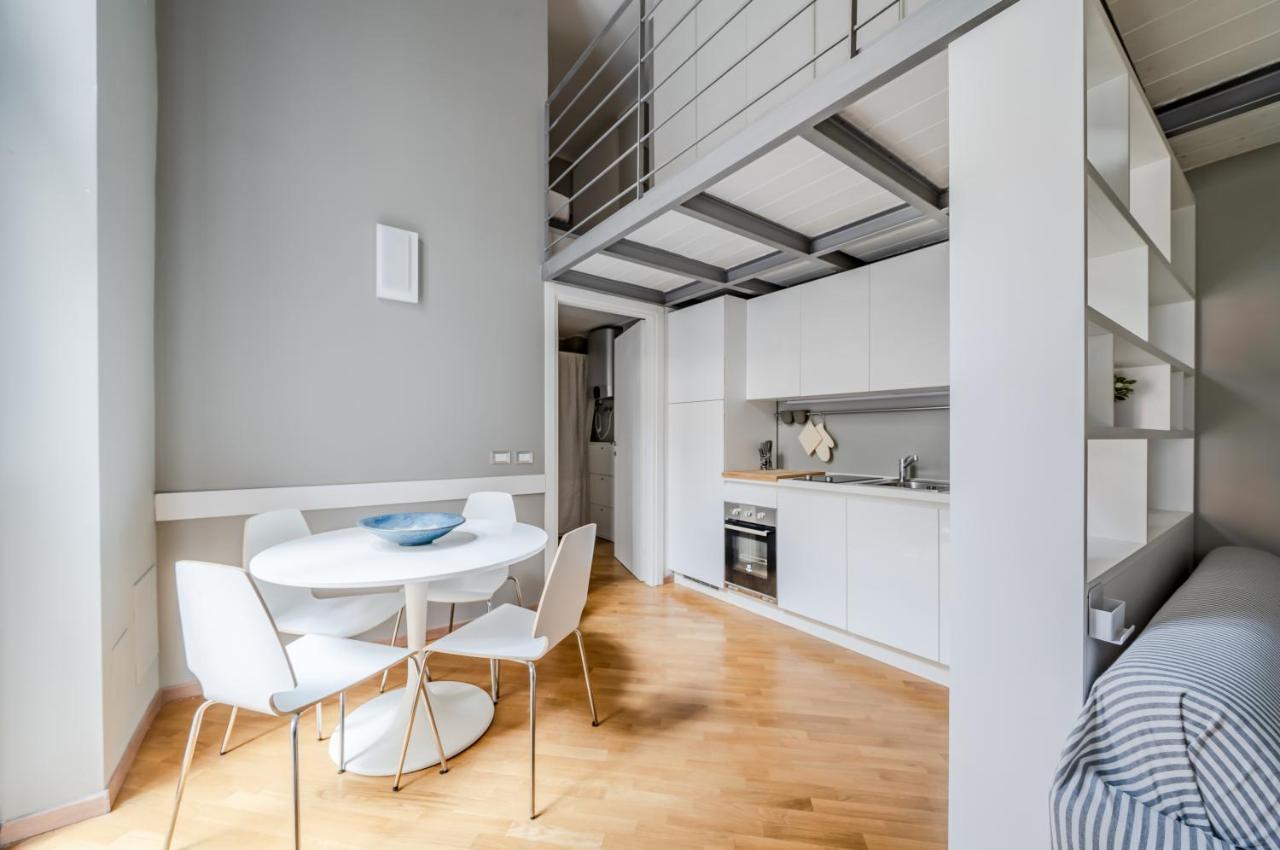 Amazing Milan Loft - 350 M Far From Dateo Station Luaran gambar