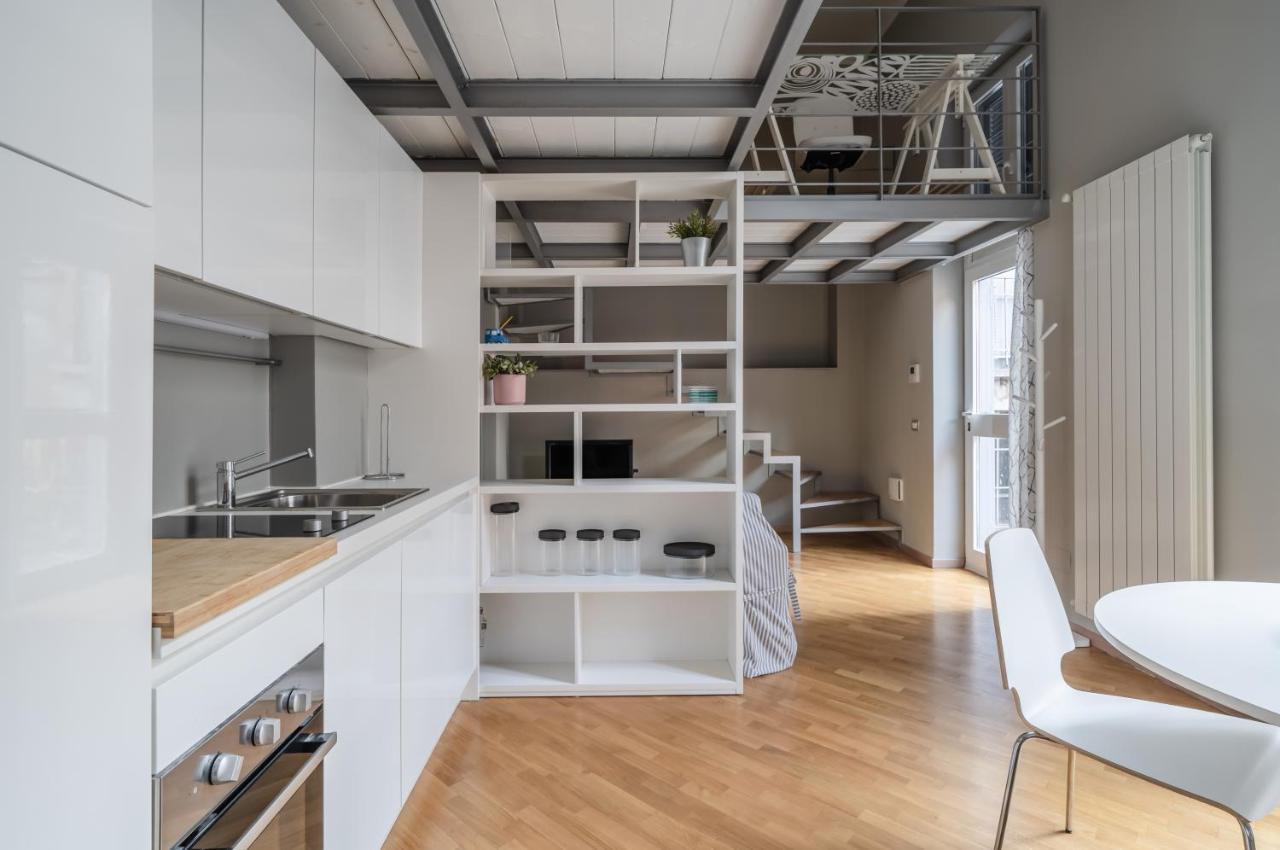 Amazing Milan Loft - 350 M Far From Dateo Station Luaran gambar
